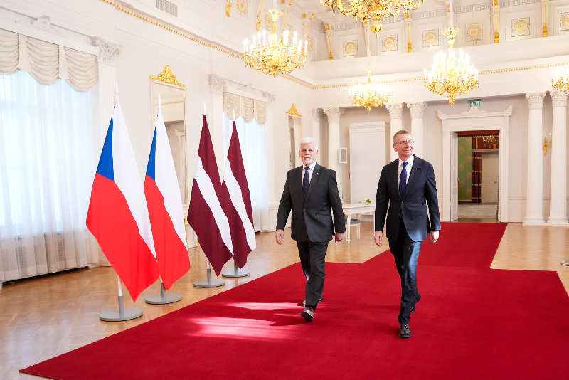 Wizyty dyplomatyczne na Łotwie i Litwie