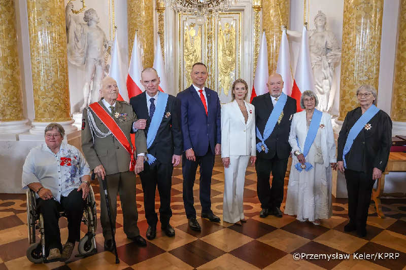 Andrzej Poczobut odebrał OOB w obecności liderów wolnej Białorusi