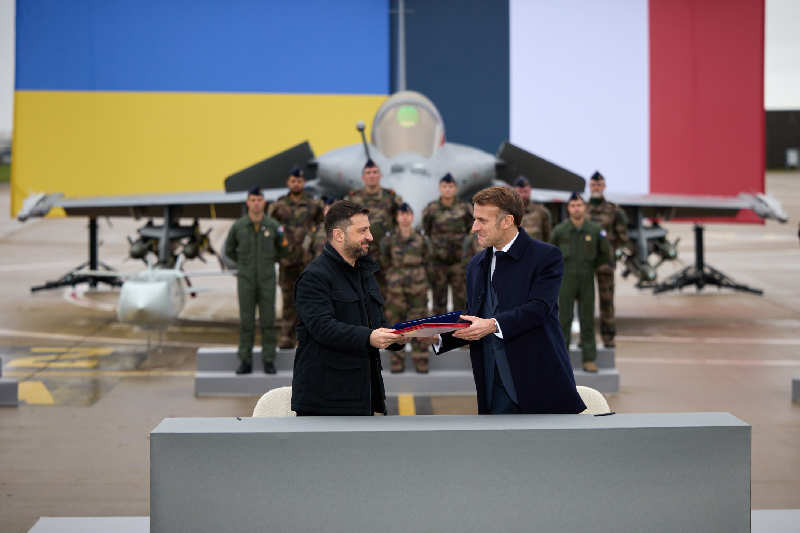 Pytania dotyczące najnowszego porozumienia Ukrainy z Francją